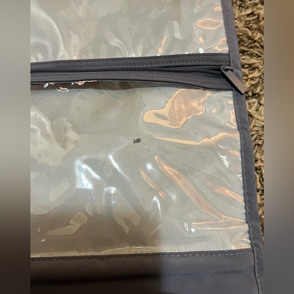 Vera Bradley Quilted Black Travel Bag - Picture 4 of 6